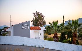 Eva'S Rooms
